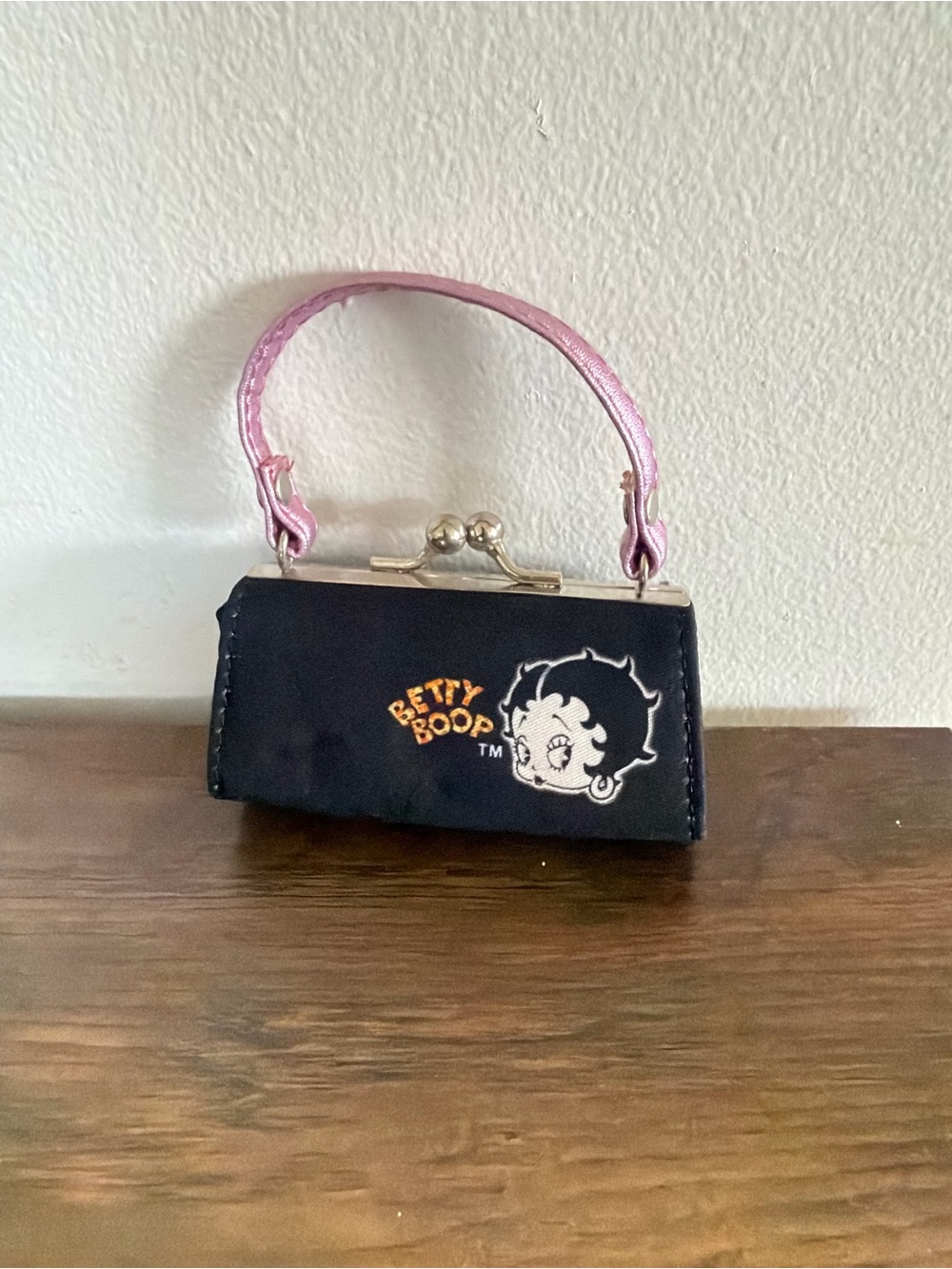 Vintage Betty Boop Black Mini Kisslock coin bag with Pink Handle